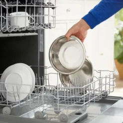 Frisco Elevated Dog Diner, 8 Cup -FRISCO Sales 155645 PT2. SY630 V1552417027