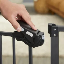 Frisco Steel Extra Wide Auto-Close Dog Gate, 30-in Height -FRISCO Sales 186823 PT2. SY630 V1576621709