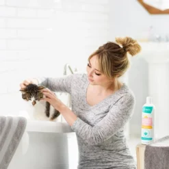 Frisco Shed Control Dog & Cat Conditioner, Sweet Nectar Scent 9 Frisco Shed Control Dog & Cat Conditioner, Sweet Nectar Scent -FRISCO Sales 192072 PT4. SY630 V1589487678