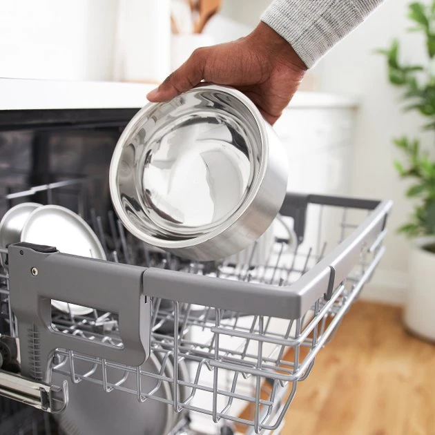 Frisco Insulated Non-Skid Flair Stainless Steel Dog & Cat Bowl, Stainless Steel 9 Frisco Insulated Non-Skid Flair Stainless Steel Dog & Cat Bowl, Stainless Steel - Image 7