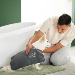 Frisco Embroidered Pawprint Microfiber Dog Bath Cape Towel -FRISCO Sales 269036 PT5. SY630 V1624553138