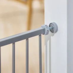 Frisco Metal Pattern Extra Wide Auto-close Dog Gate 9 Frisco Metal Pattern Extra Wide Auto-close Dog Gate -FRISCO Sales 280284 PT5. SY630 V1627400792