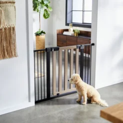 Frisco Wood & Metal Extra Wide Auto-close Dog Gate, 30-in