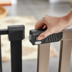 Frisco Wood & Metal Extra Wide Auto-close Dog Gate, 30-in -FRISCO Sales 289332 PT4. SY630 V1632938805