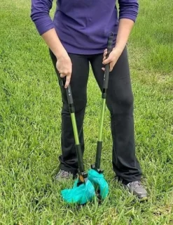 Pooch Approved Products||Frisco Pooch Approved Products GoGo Stik E-Z Clean Pooper Scooper Set + Frisco Handle Dog Poop Bag, Scented, 120 count -FRISCO Sales 303712 PT4. SY630 V1623075748